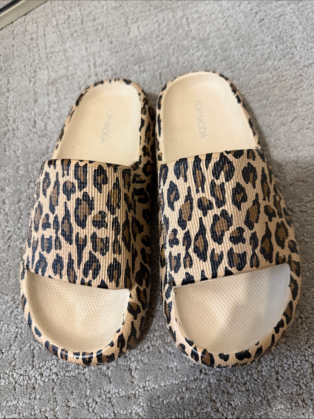 TOP Moda Leopard Print Slide Sandals in Tan and Black
